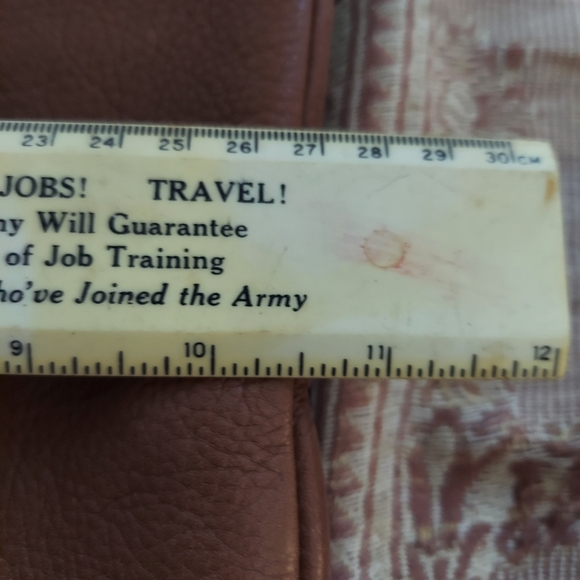 VTG Fossil 100% Genuine Brown Leather Crossbody/Shoulder Bag. Adjustable Strap - Picture 13 of 14